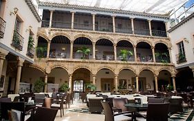 Palacio de los Velada